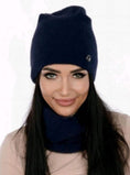 Load image into Gallery viewer, Set: hat and scarf nava blue