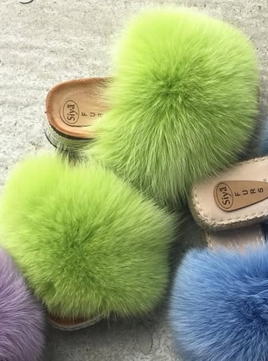 Klapki z naturalnym futrem Premium – Siya Fur