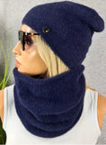 Load image into Gallery viewer, Set: hat and scarf nava blue

