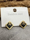 Load image into Gallery viewer, Earrings
