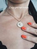 Load image into Gallery viewer, Neck - chain
