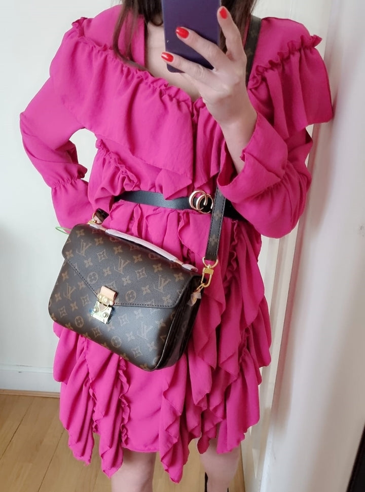 Dress with belt
