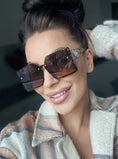 Load image into Gallery viewer, Sunglasses DC
