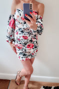 Load image into Gallery viewer, Dress
